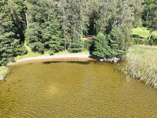 Haus zum Kauf 680.000 € 4 Zimmer 103 m² 394.587 m² Grundstück Årjäng