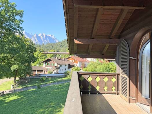 Ferienhaus zum Kauf 1.480.000 € 6,5 Zimmer 227 m² Garmisch Garmisch-Partenkirchen 82467