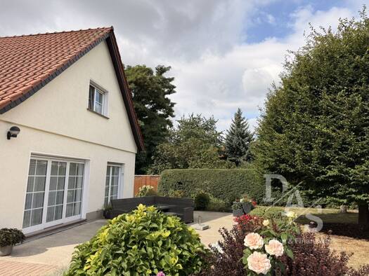 Einfamilienhaus zum Kauf 319.000 € 4 Zimmer 150 m² 919 m² Grundstück frei ab 01.11.2026 Athensleben Staßfurt 39446