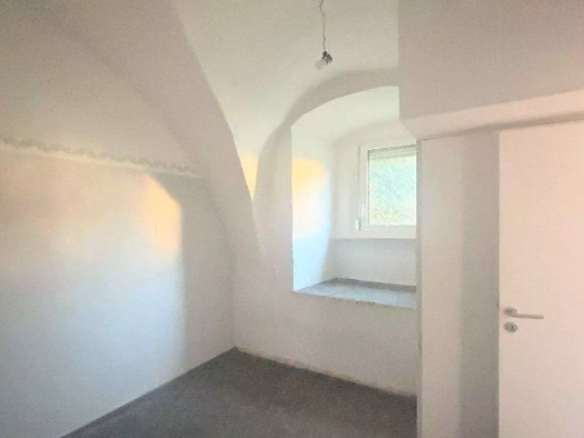 Haus zum Kauf 398.000 € 9 Zimmer 190 m² 242 m² Grundstück frei ab sofort Zell a. Main 97299