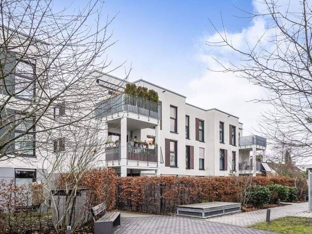 Wohnung zur Miete 1.740 € 4 Zimmer 99 m² 2. Geschoss frei ab 01.03.2026 Thon Nürnberg 90425