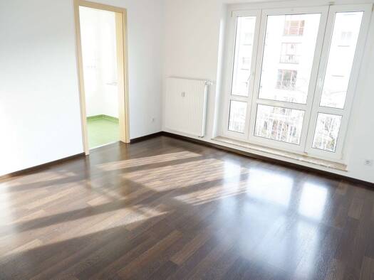 Wohnung zur Miete 236 € 2 Zimmer 40,8 m² 2. Geschoss frei ab 01.10.2026 Lutherstr. 20 Lutherviertel Chemnitz 09126