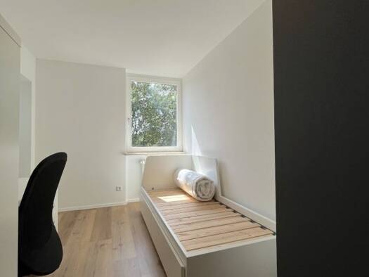 Wohnung zur Miete 600 € 1 Zimmer 20 m² Geschoss 2/8 frei ab sofort Sieglitzhof Erlangen 91054
