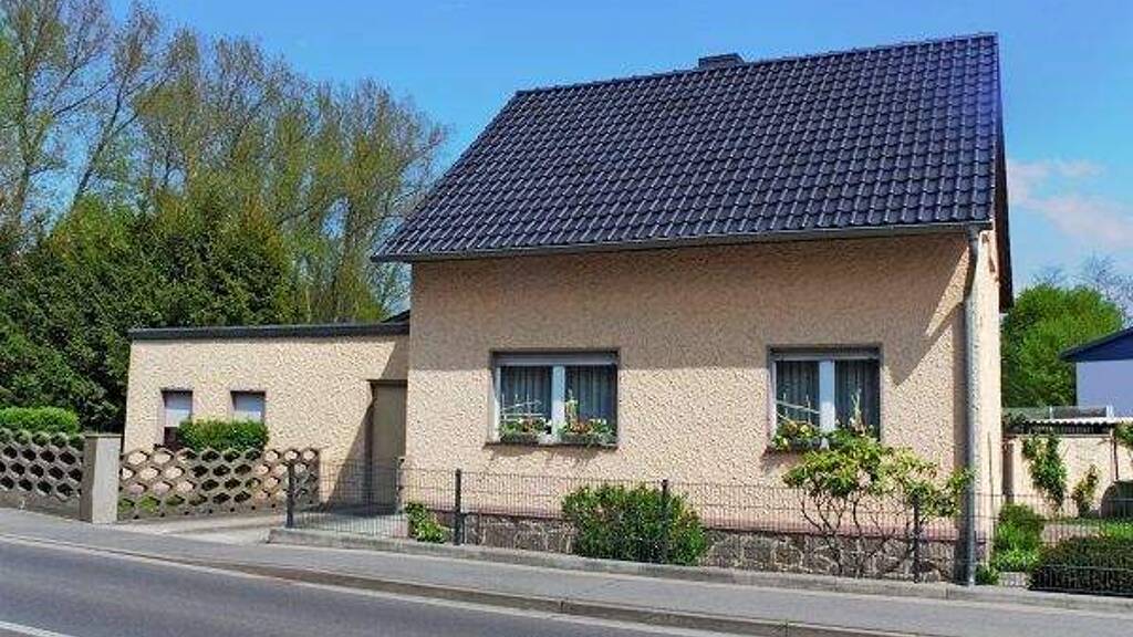 Einfamilienhaus zum Kauf 160.000 € 1 m² 711 m² Grundstück Wiesenau 15295