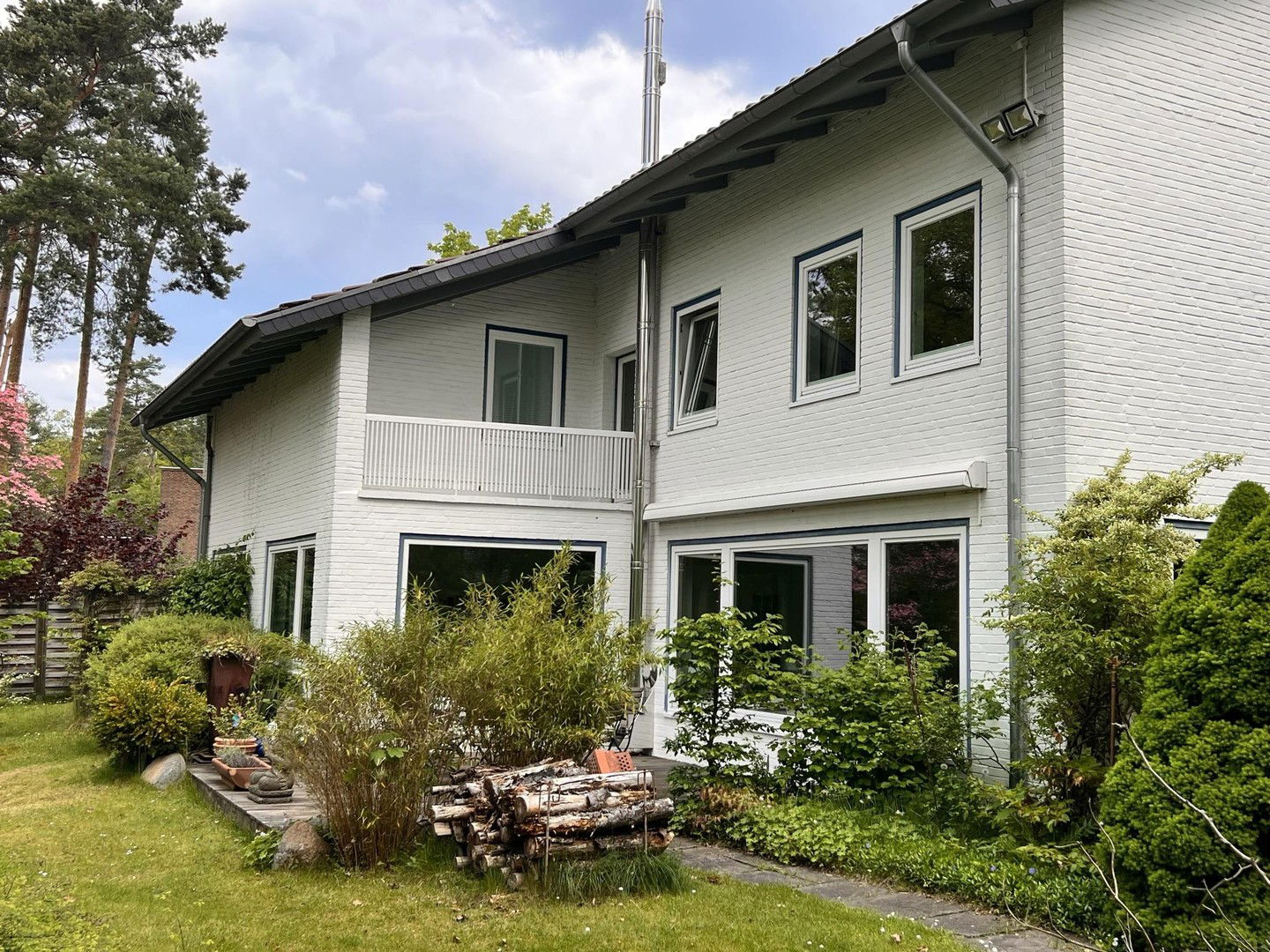 Einfamilienhaus zum Kauf provisionsfrei 1.670.000 € 14 Zimmer 377 m²<br/>Wohnfläche 4.842 m²<br/>Grundstück Deutsch Evern 21407