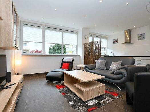 Wohnung zur Miete Wohnen auf Zeit 1.490 € 2 Zimmer 62 m² frei ab 09.02.2026 Mühlhausen Stuttgart 70378