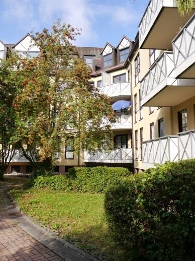 Apartment zur Miete 400 € 1 Zimmer 36,4 m²<br/>Wohnfläche EG<br/>Geschoss 01.10.2024<br/>Verfügbarkeit Emil-Warburg-Weg 24 Birken / Quellhöfe Bayreuth 95447