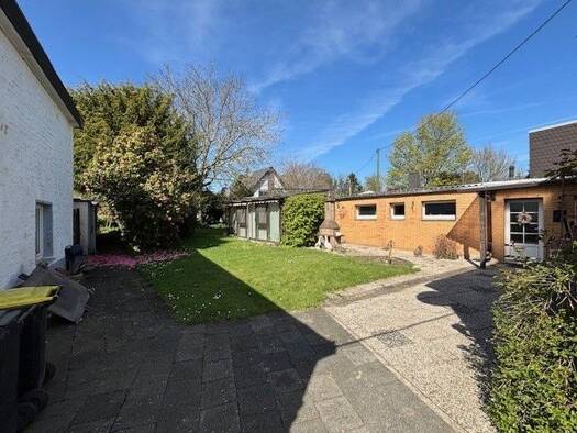 Einfamilienhaus zum Kauf 190.000 € 6 Zimmer 150 m² 719 m² Grundstück Günhoven Mönchengladbach 41179