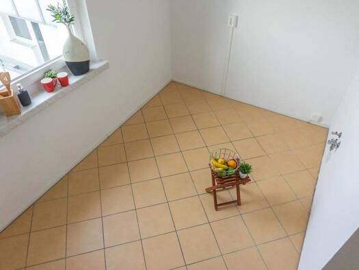 Wohnung zur Miete 531 € 4 Zimmer 90,4 m² 9. Geschoss frei ab 01.02.2026 Otto-Hofmann-Str. 9 Markersdorf Chemnitz 09122