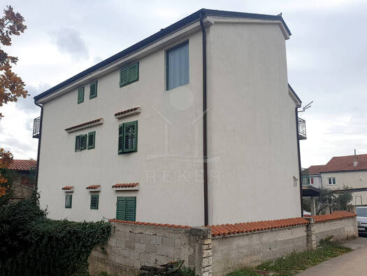 Mehrfamilienhaus zum Kauf 360.000 € 10 Zimmer 400 m² 668 m² Grundstück Bilice 22000