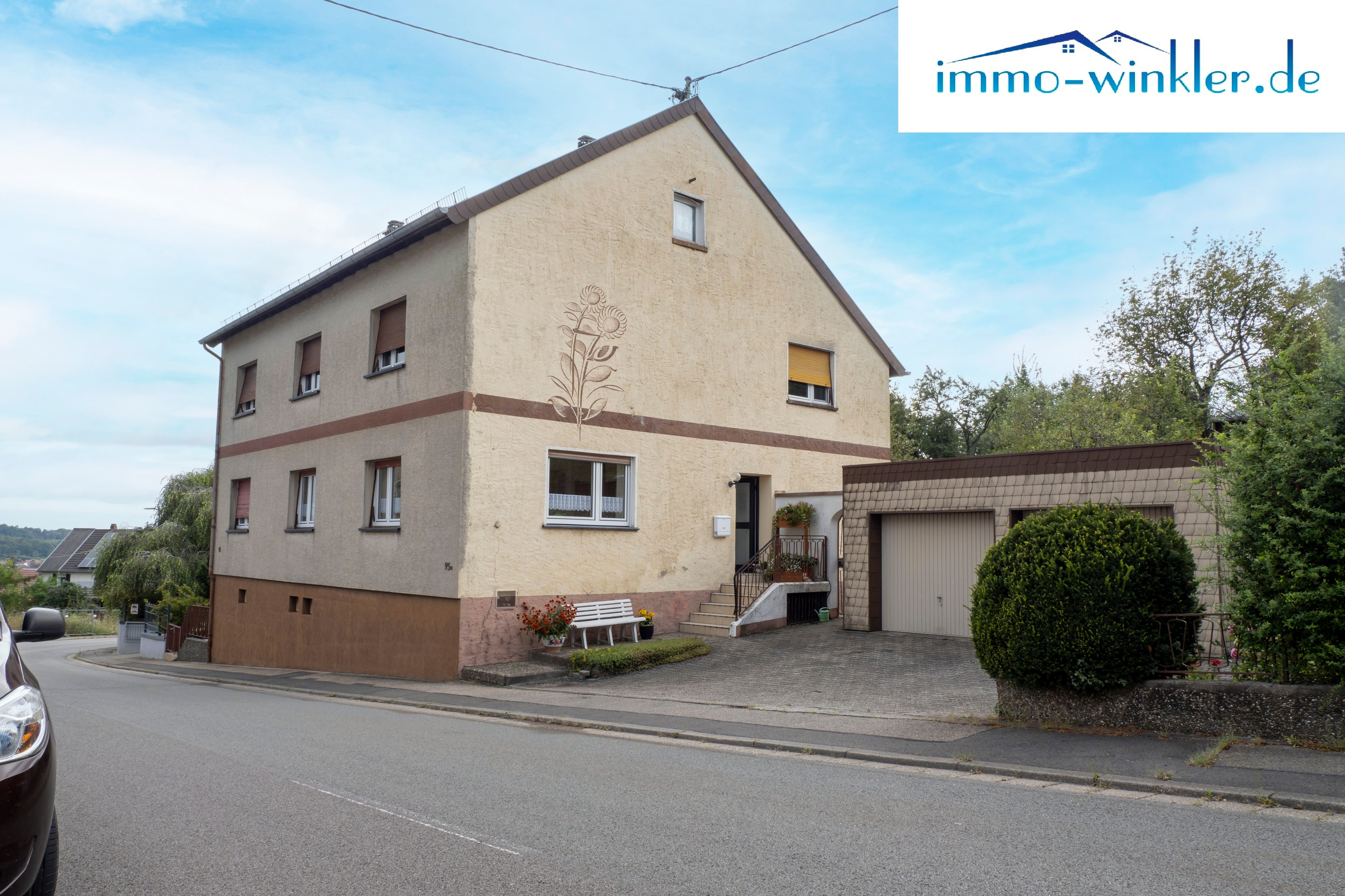 Mehrfamilienhaus zum Kauf 195.000 € 180 m²<br/>Wohnfläche 1.194 m²<br/>Grundstück ab sofort<br/>Verfügbarkeit Rubenheimer Str. 95 Erfweiler-Ehlingen Mandelbachtal 66399