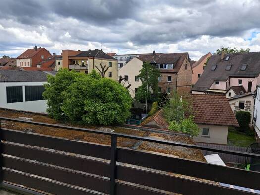 Wohnung zur Miete 750 € 3 Zimmer 80 m² 3. Geschoss frei ab sofort Marktplatz 18 Cadolzburg Cadolzburg 90556
