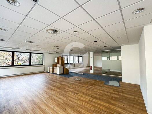 Büro zur Miete provisionsfrei 10 € 240 m² Bürofläche teilbar ab 240 m² Stadtgebiet Göppingen 73033