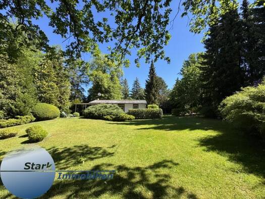 Grundstück zum Kauf 219.000 € 1.946 m² Grundstück frei ab sofort Karl-Marx-Straße 9 Pöhl 08543