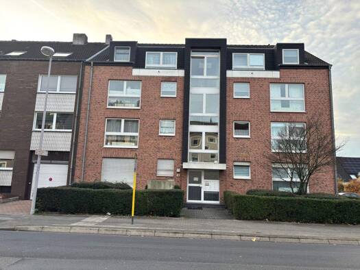 Wohnung zur Miete 319 € 2,5 Zimmer 61,3 m² 1. Geschoss frei ab 01.12.2025 Heidestr. 83 Styrum Mülheim 45476