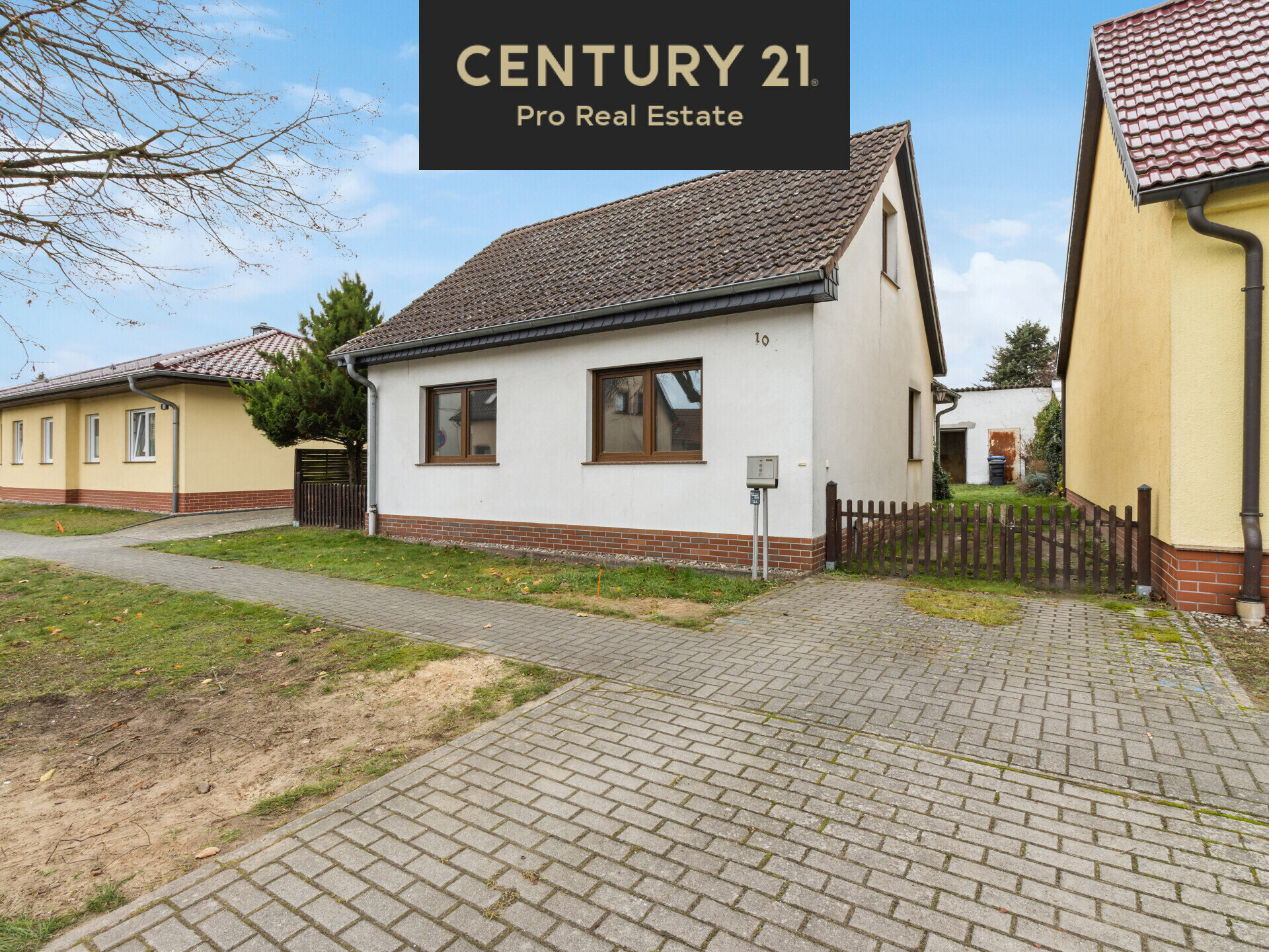 Einfamilienhaus zum Kauf 279.000 € 3 Zimmer 98 m²<br/>Wohnfläche 354 m²<br/>Grundstück Teschendorf Löwenberger Land OT Teschendorf 16775