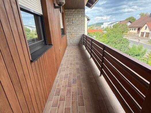 Wohnung zur Miete 950 € 5 Zimmer 117 m² frei ab sofort Ipsheim 91472