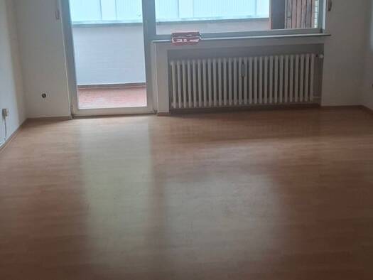 Wohnung zur Miete 1.050 € 3 Zimmer 85 m² Geschoss 1/2 frei ab sofort Longerich Nippes 50739