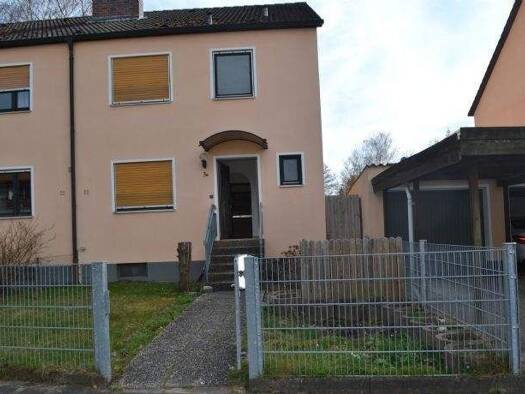 Doppelhaushälfte zur Miete 1.550 € 4 Zimmer 135 m² 350 m² Grundstück frei ab 01.10.2026 Fischbach Östliche Außenstadt 90475