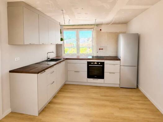 Wohnung zur Miete 1.088 € 3 Zimmer 67,5 m² Geschoss EG/3 frei ab 01.11.2026 Singen Singen (Hohentwiel) 78224