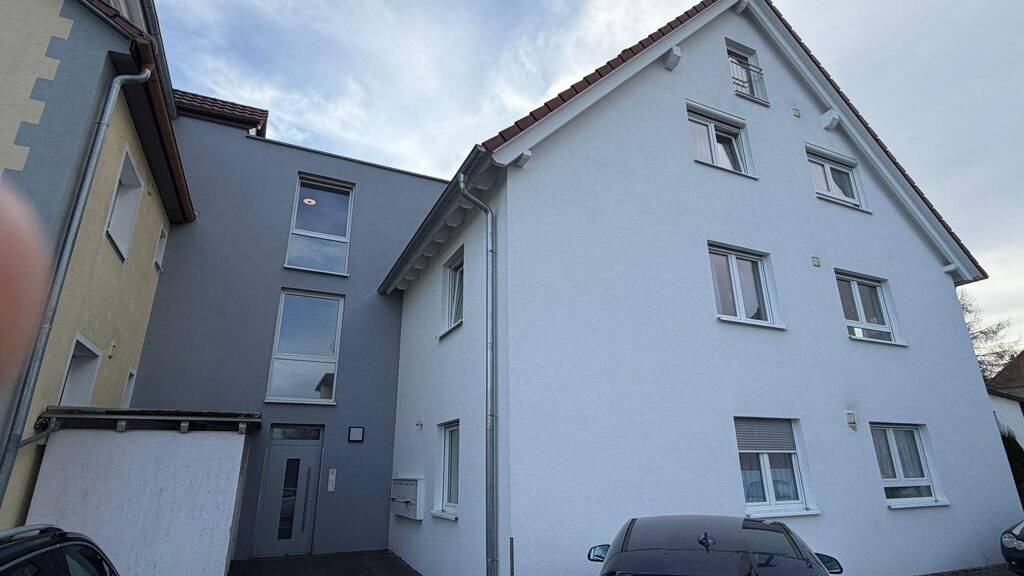 Wohnung zum Kauf provisionsfrei 345.600 € 4 Zimmer 108 m² 1. Geschoss Trossingen 78647
