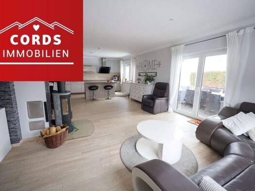 Einfamilienhaus zur Miete 2.200 € 4 Zimmer 125 m² 491 m² Grundstück frei ab 01.08.2026 Groß Grönau 23627