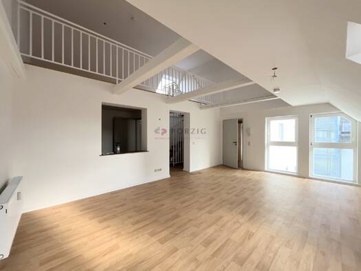 Maisonette zur Miete 455 € 3 Zimmer 75,8 m² 5. Geschoss Untere Aktienstraße 7 Zentrum Zentrum 09111