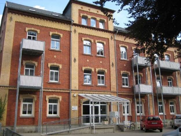 Wohnung zur Miete 335 € 1 Zimmer 37,2 m² Markneukirchner Straße 32 Klingenthal Klingenthal 08248