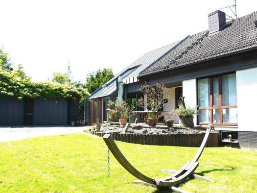 Immobilie zum Kauf 675.000 € 7 Zimmer 295 m² 968 m² Grundstück frei ab sofort Weimar Ahnatal 34292