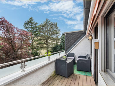 Wohnung zum Kauf 179.000 € 2 Zimmer 74 m² Dachgeschoss, 2. Geschoss Dellwig Essen / Dellwig 45357