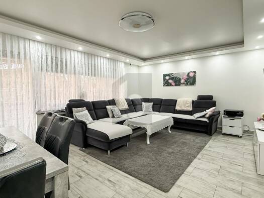 Mehrfamilienhaus zum Kauf 649.000 € 9 Zimmer 271 m² 596 m² Grundstück Aligse Lehrte 31275