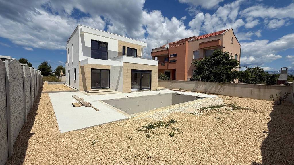 Haus zum Kauf 680.000 € 6 Zimmer 186 m² Privlaka