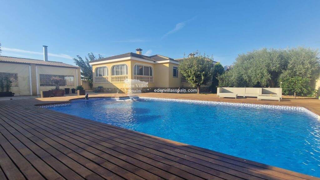 Haus zum Kauf 399.000 € 160 m² 5.000 m² Grundstück Alicante 03195