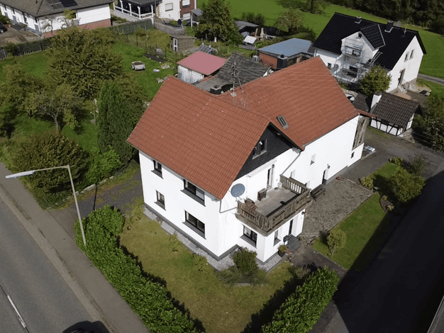 Einfamilienhaus zum Kauf 7 Zimmer 243 m² 2.200 m² Grundstück Bruchertseifen Bruchertseifen 57539