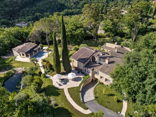 Einfamilienhaus zum Kauf 2.700.000 € 13 Zimmer 627,8 m² 22.000 m² Grundstück Le Bar-sur-Loup 06620