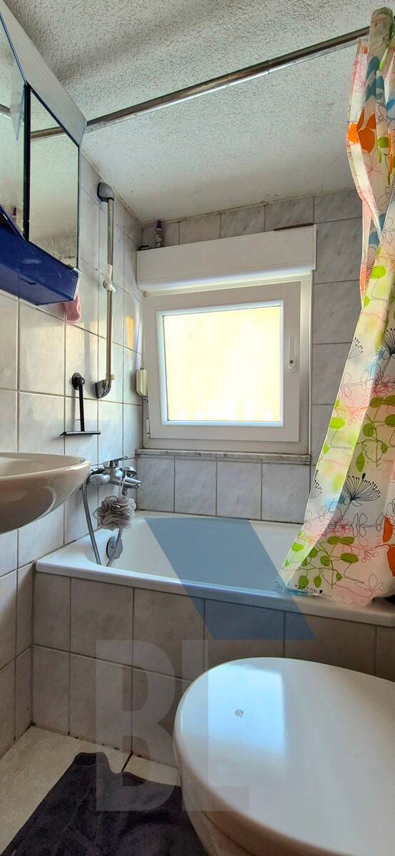 Property thumbnail 15