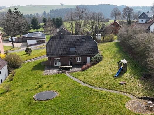Einfamilienhaus zum Kauf 549.000 € 5 Zimmer 126 m² 2.500 m² Grundstück Ramscheid Hellenthal 53940