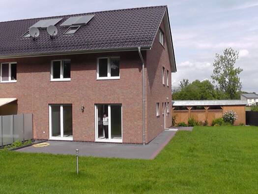 Doppelhaushälfte zur Miete 1.480 € 5 Zimmer 135 m² 800 m² Grundstück frei ab 01.12.2025 Achim 28832