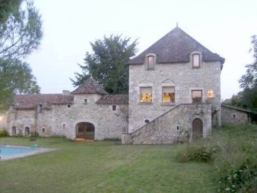 Villa zum Kauf 2.600.000 € 30 Zimmer 800 m² 200.000 m² Grundstück Nalliers 86310