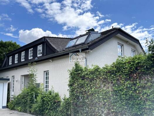 Mehrfamilienhaus zum Kauf 895.000 € 14 Zimmer 432 m² 1.004 m² Grundstück Rosdorf Rosdorf 37124