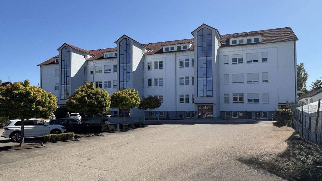 Wohnung zum Kauf 145.000 € 2,5 Zimmer 64 m² Winterlingen 72474