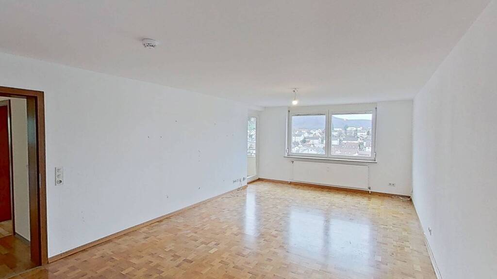 Wohnung zur Miete 1.110 € 4,5 Zimmer 125 m² 6. Geschoss frei ab 01.05.2026 Hohlbeinstr 40 Hochhaus Eningen 72800