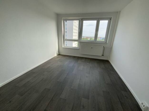 Wohnung zur Miete 450 € 3 Zimmer 64,7 m² 10. Geschoss frei ab 20.07.2026 Straße des 18. Oktober 35 Zentrum-Südost Leipzig 04103