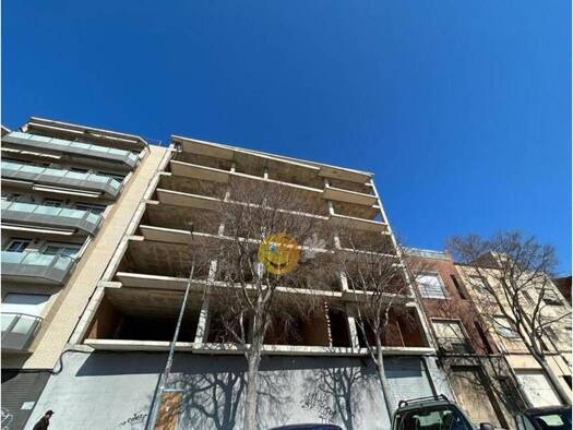 Haus zum Kauf 833.300 € 1 Zimmer 1.830 m² Terrassa 08223