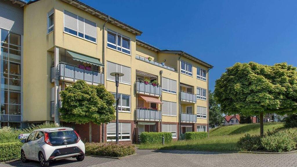 Wohnung zur Miete nur mit Wohnberechtigungsschein 372 € 2 Zimmer 61,9 m² EG frei ab sofort Schneppendahler Weg 34 Lennep Remscheid 42897