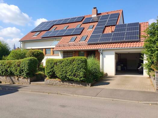 Einfamilienhaus zum Kauf 679.000 € 6,5 Zimmer 160 m² 723 m² Grundstück Ellwangen Ellwangen (Jagst) 73479