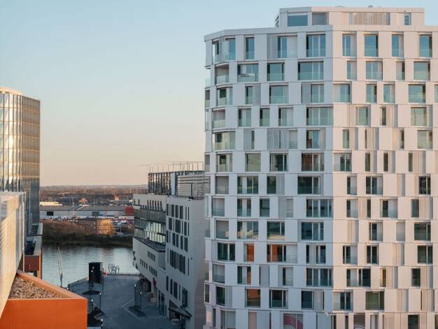 Wohnung zum Kauf - Erstbezug 1.050.000 € 2 Zimmer 68 m² 8. Geschoss frei ab sofort Hübenerstraße 8 HafenCity Mitte 20457