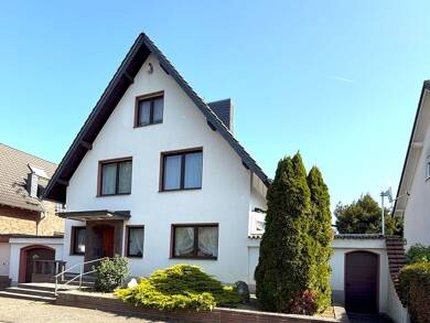 Haus zum Kauf 689.000 € 5 Zimmer 226 m² 830 m² Grundstück frei ab sofort Troisdorf 53844
