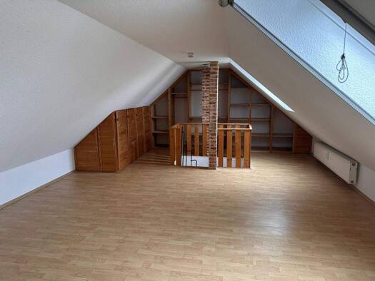 Maisonette zur Miete 4 Zimmer 1. Geschoss frei ab sofort Siedlungsstraße Osterhausen Eisleben 06295