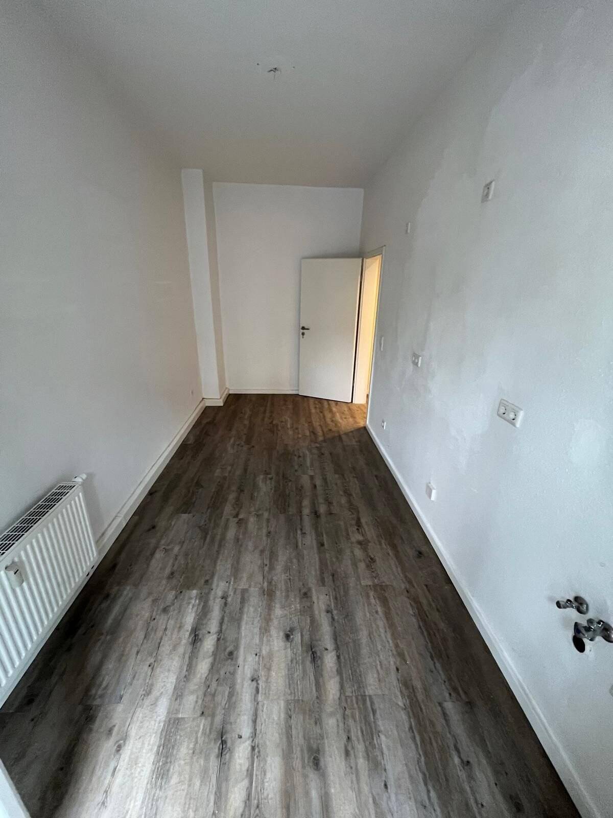 Property thumbnail 6